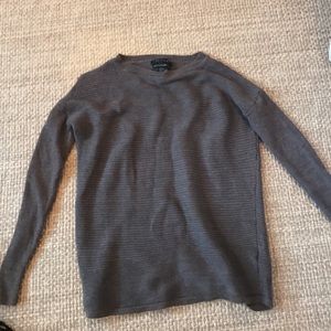 Tahari sweater